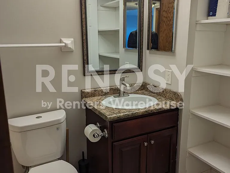 66 9th St E #1205 — Photo 4