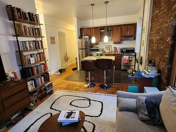 128 W 138th St #2I, Manhattan, NY 10030