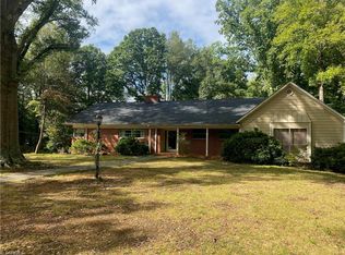 1214 Huntsdale Rd, Reidsville, NC 27320