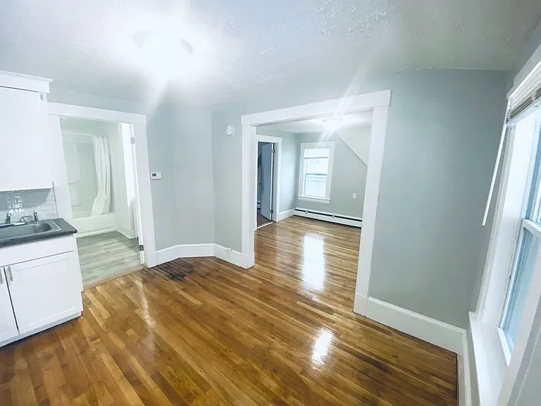 38 Water St — Photo 4