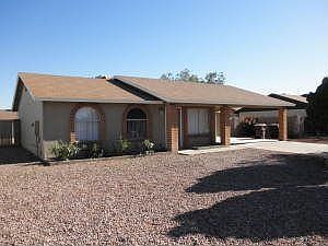 2nd image of 9029 W Royal Palm Rd