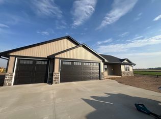 3720 Westpoint Rd, Green Bay, WI 54313