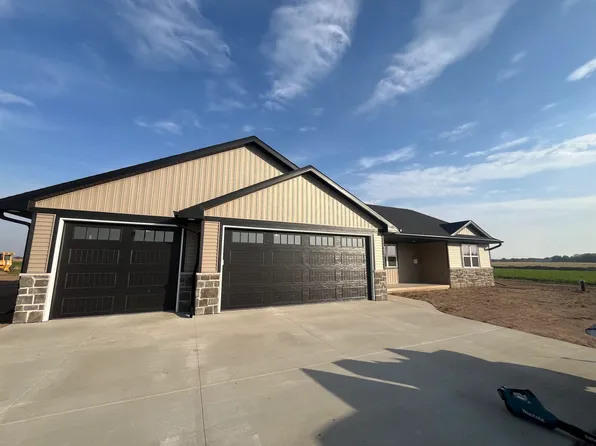 3720 Westpoint Rd, Green Bay, WI 54313