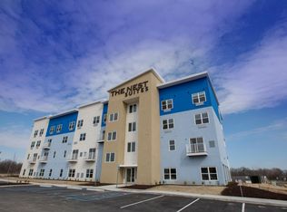 334 Barrett Dr #204, Greenfield, IN 46140