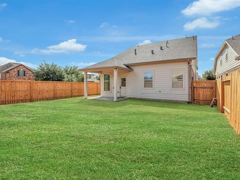 8110 Heartbrook Field Ln — Photo 30