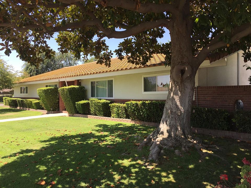 1st image of 6111 N Palm Ave