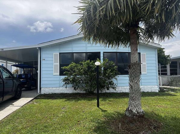 741 Periwinkle Cir