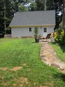 3rd image of 2204 Camden Ct