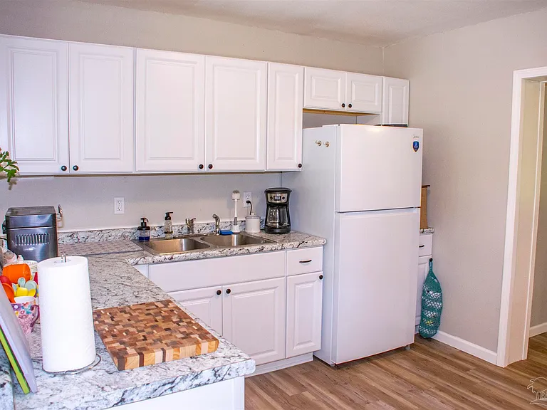 5357 Locklin Ave — Photo 28