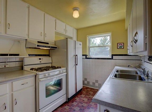 4th image of 3991 Janward Dr