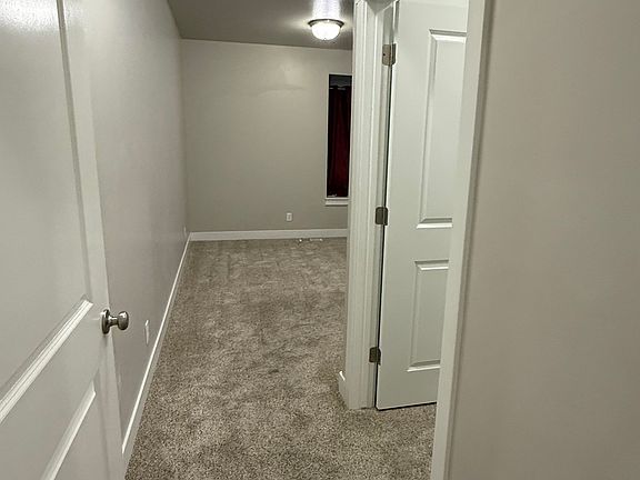 3rd image of 1532 N 160 W #103