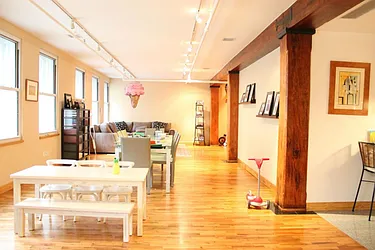 Rented by Level Group