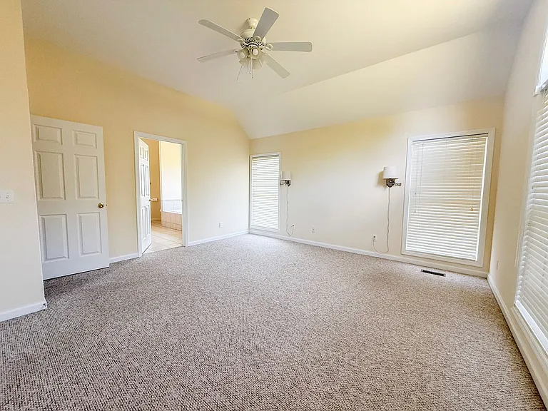 4565 Twin Creeks Dr — Photo 28