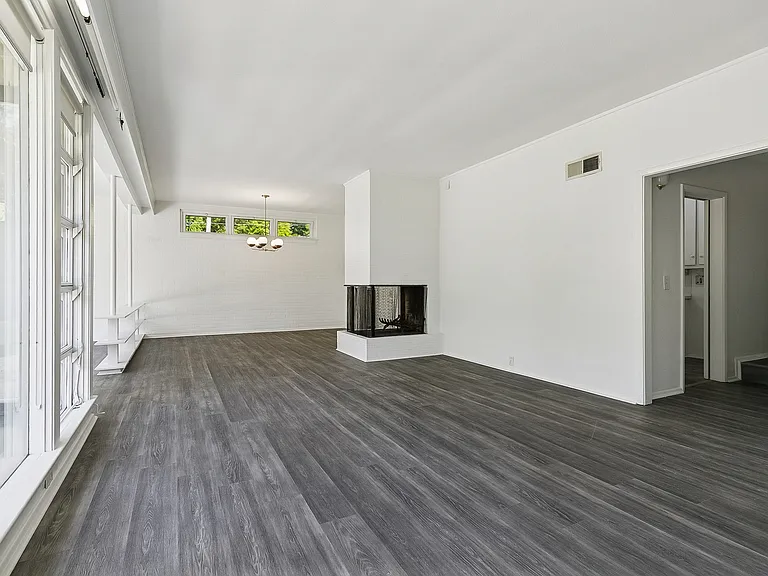 1322 Knollwood Dr — Photo 5