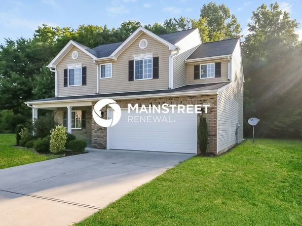 305 Walnut Crossing Dr