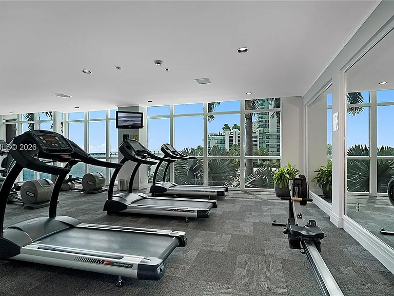 1155 Brickell Bay Dr #2701 — Photo 21