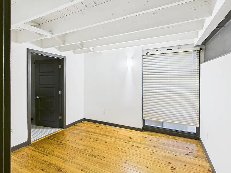 7th Street Lofts — Photo 42