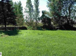 E Bellevue, Mount pleasant, MI 48858