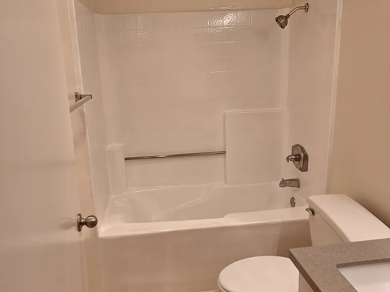10210 Eton Ave #102 — Photo 9
