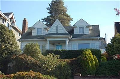 Beautiful Laurelhurst Tudor