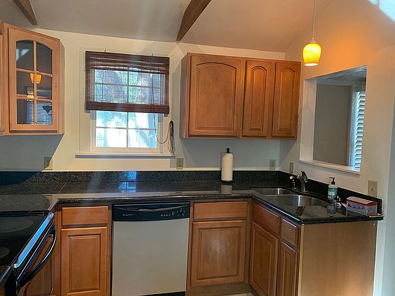 2nd image of 1622 Alford Pl
