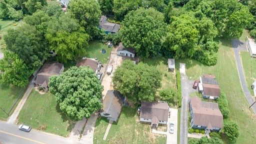2nd image of 1336 McAlpine Ave