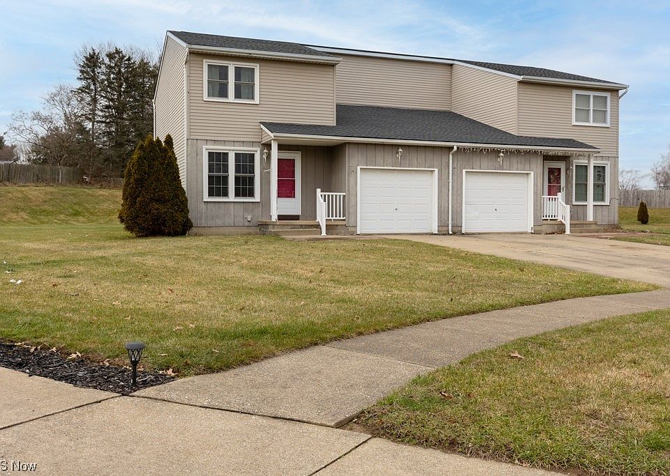 1st image of 259-261 E Frana Clara St