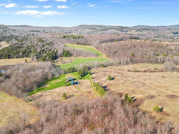 2nd image of 267 Drift Hill Road