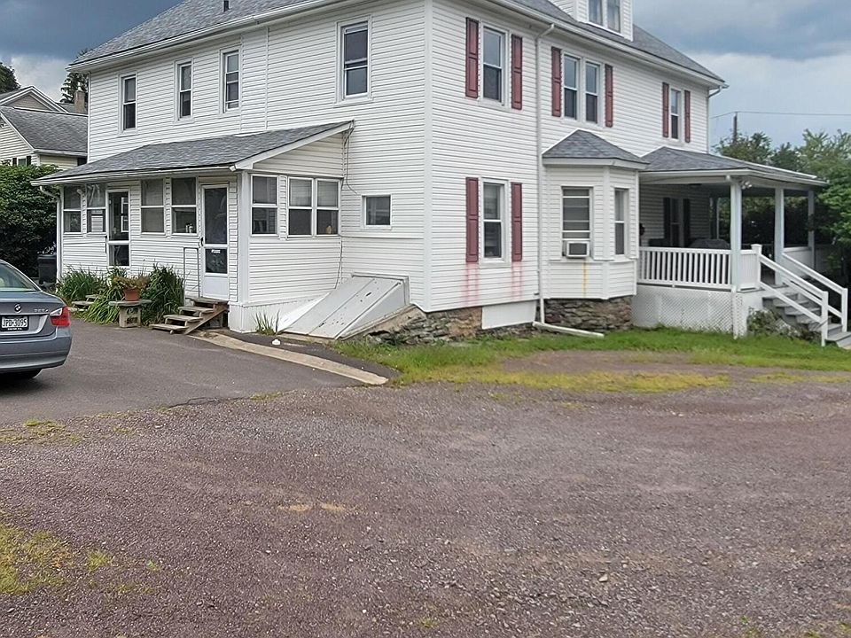 2nd image of 24 Lehman Ave