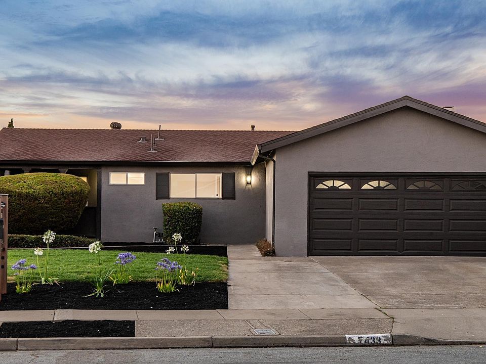 1st image of 7433 Shady Hollow Dr