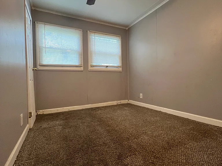 1432 Bel Aire Dr — Photo 10