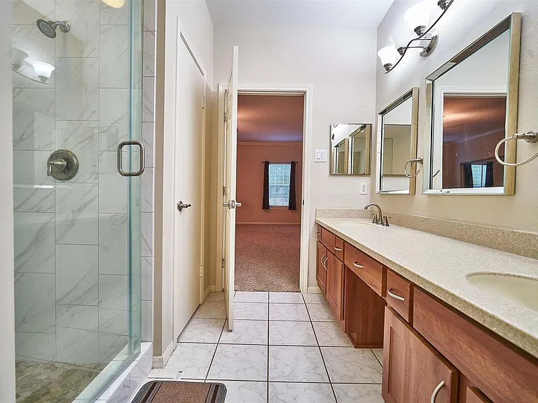 2816 Holly Hall St — Photo 12