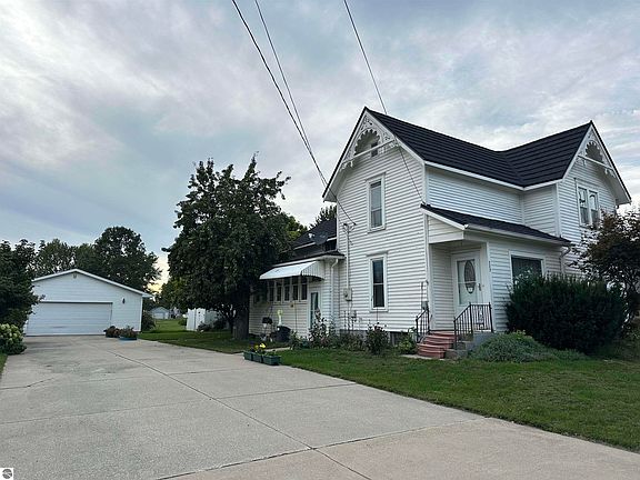4th image of 333 N Chippewa St