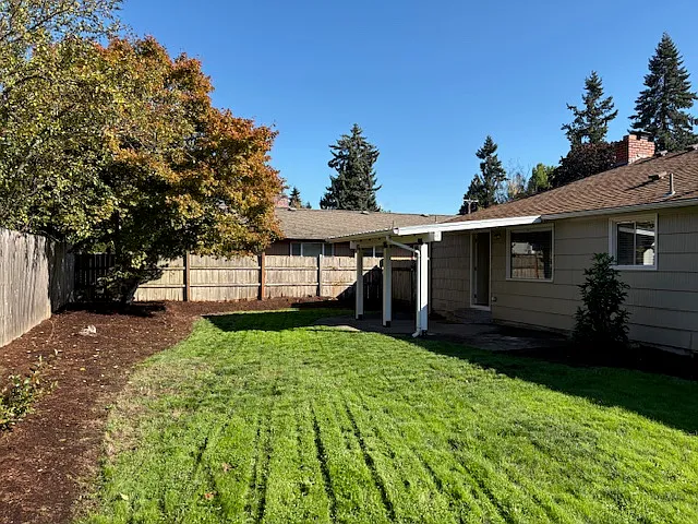 2285 Oakway Ter — Photo 12