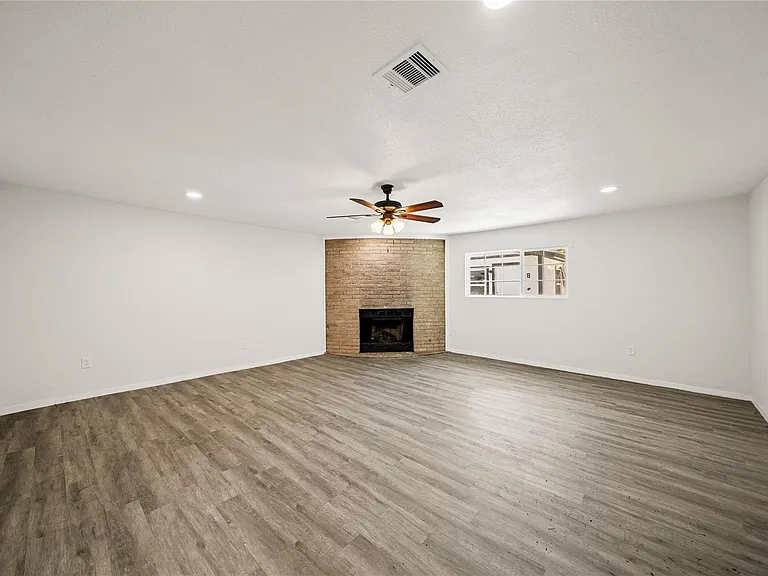 3214 Brea Crest St #A — Photo 6