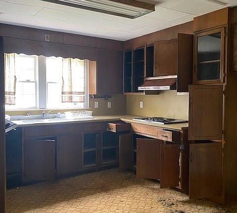 5th image of 2214 Norwood St SW APT A