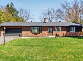 6636 Marina Dr, Ottawa, ON K4M1B3
