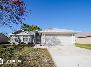 1507 Hardwicke St NW, Palm Bay, FL 32907