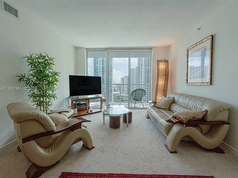 325 Biscayne Blvd #2119 — Photo 18