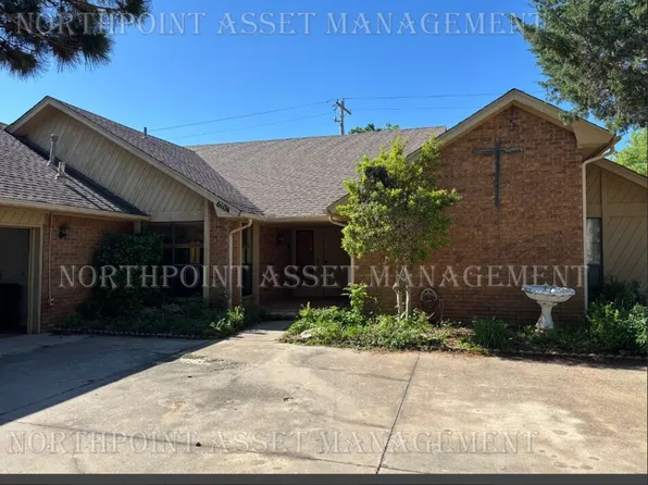 6104 W Woodbrook Rd, Warr Acres, OK 73132