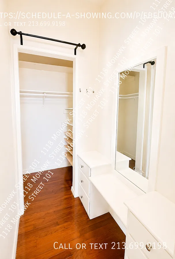 $0 Security Deposit- Front Studio In Silverlake — Photo 2