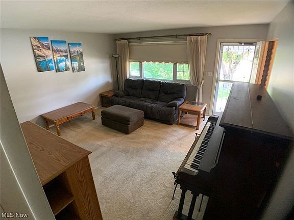 5th image of 1685 Eldon Dr