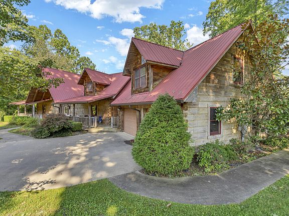 5th image of 141 Yorktown Ct