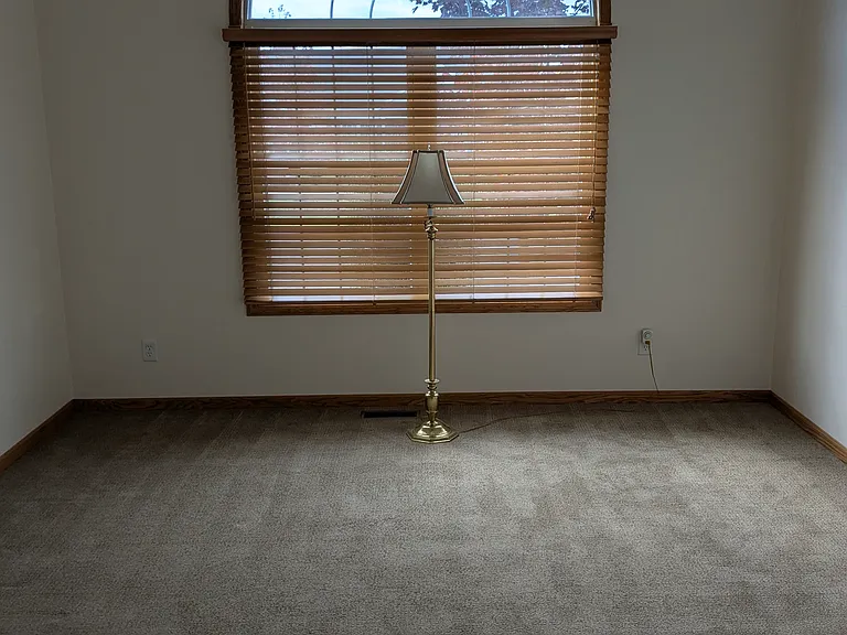Office or third bedroom off foyer