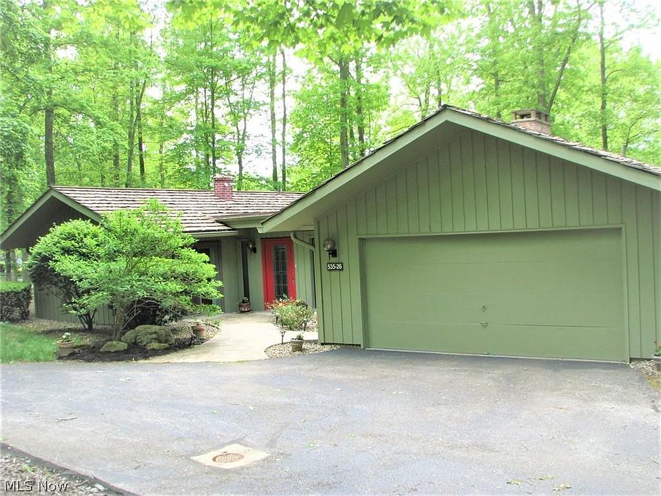 1st image of 535 Russet Woods Ln #26
