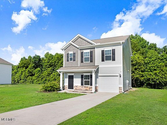 3rd image of 212 Timberline Oak Drive