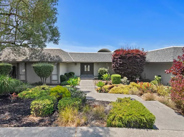 15 Bell Waver Way, Oakland, CA 94619