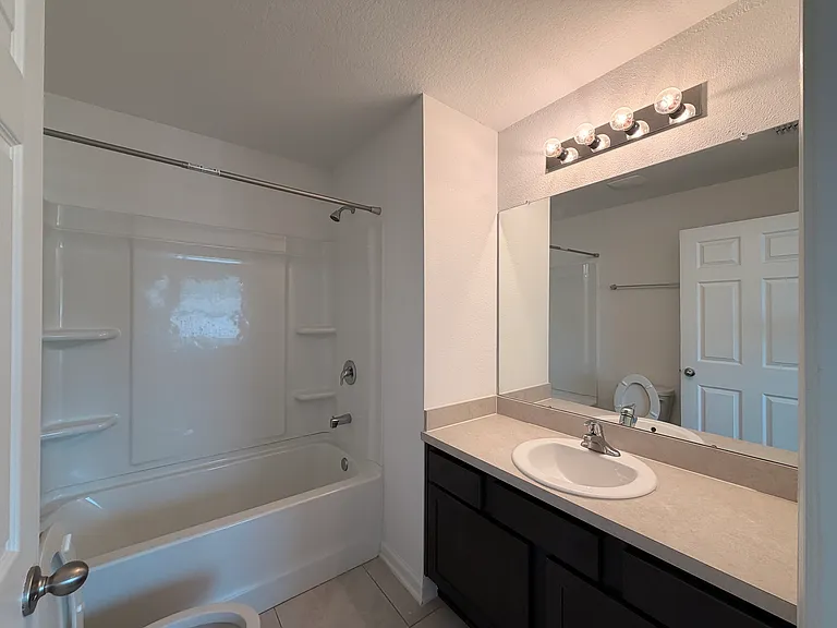 8332 Zenith Cir — Photo 11