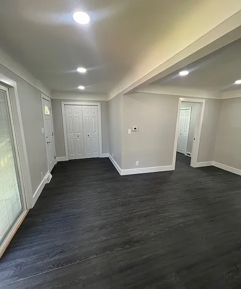 3174 Harris St — Photo 3