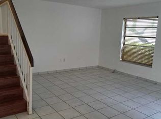 4728 SW 67th Ave APT J10, Miami, FL 33155